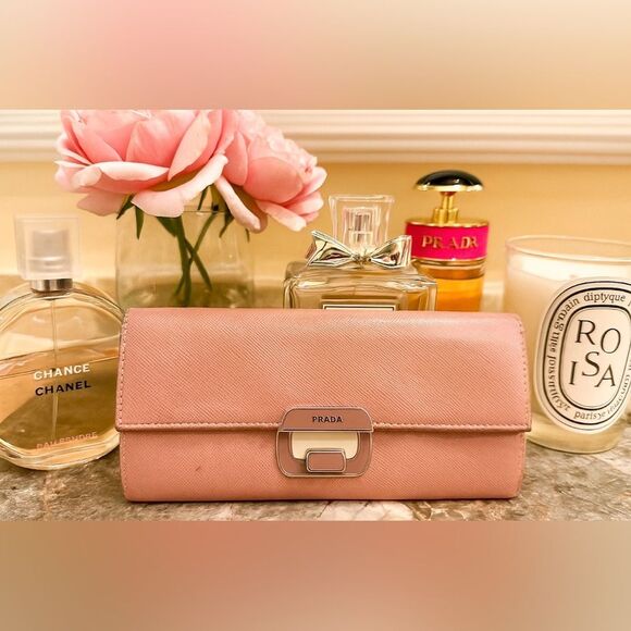 Prada Saffiano Leather Blush Pink Women's Continental Wallet with COA - Picture 1 of 16